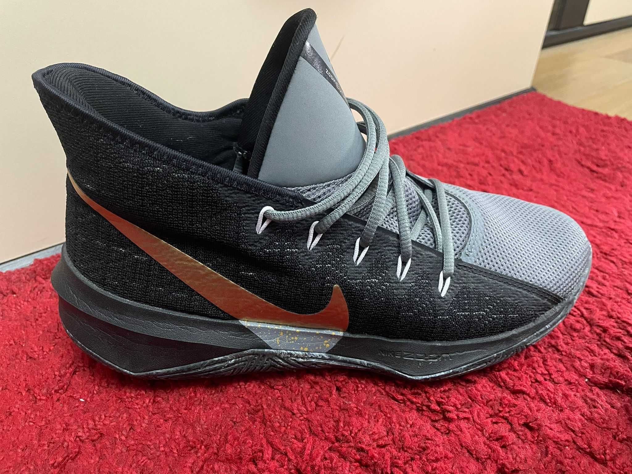 Nike ZOOM EVIDENCE III Black Metallic Gold