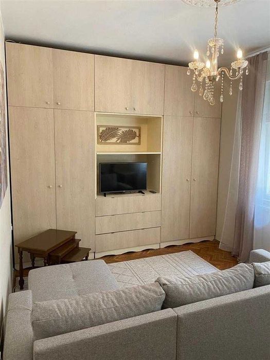 Дава се под наем  в Пловдив, Център - 39 кв.м за 173.4 € - Снимка #2