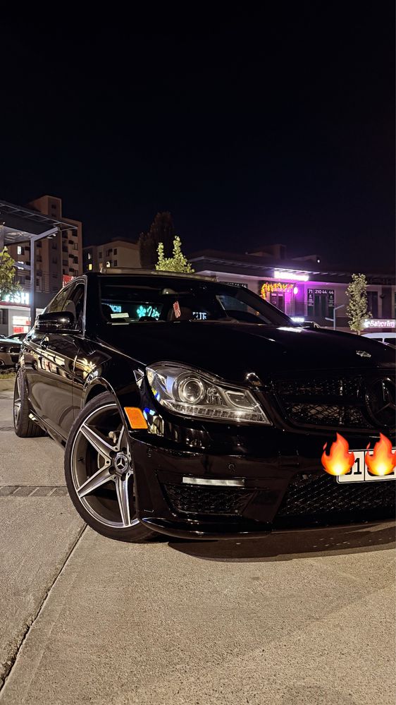 Mercedes benz w204 c300