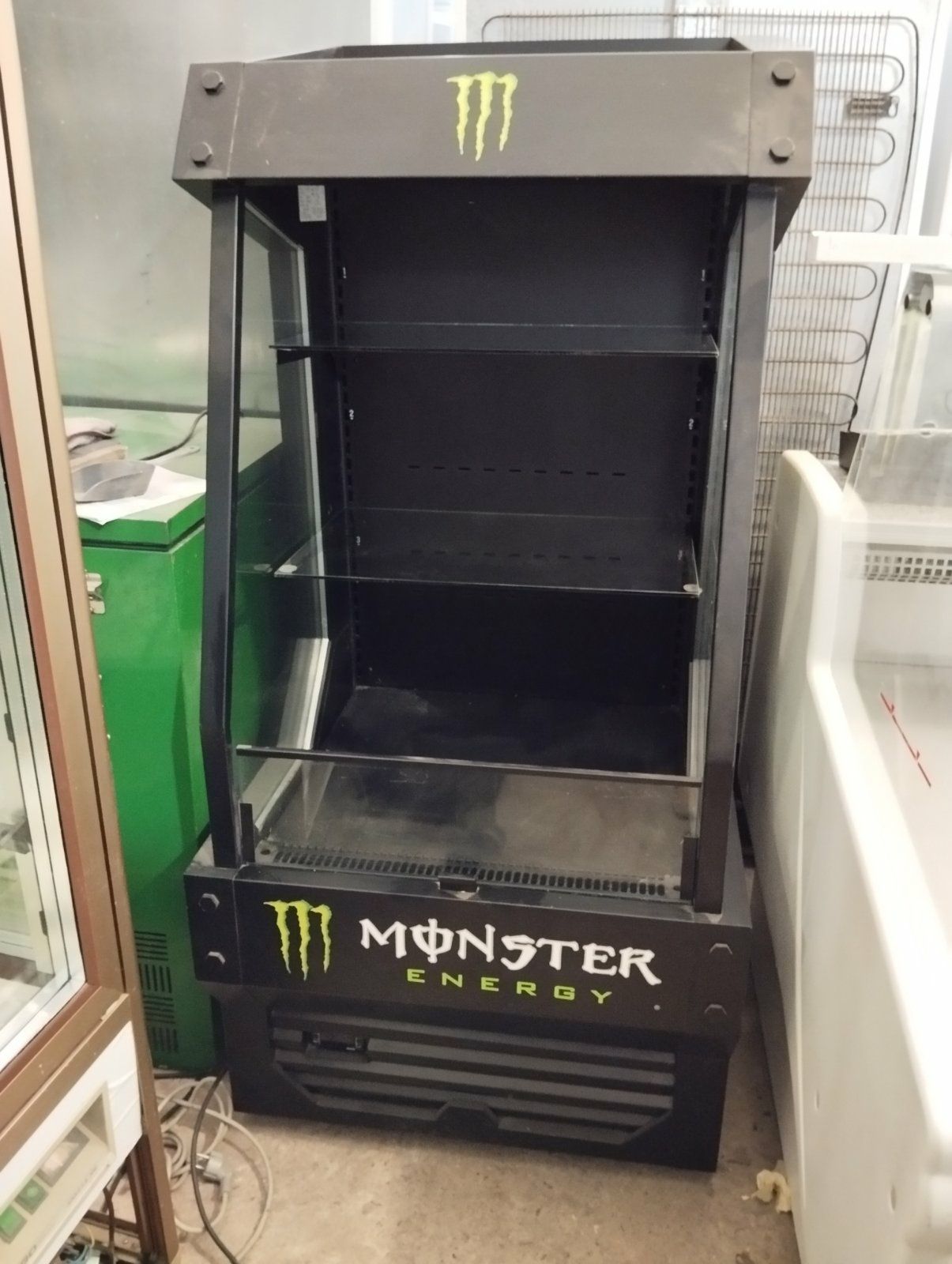 Хладилна витрина Monster Energy/ внос от Германия