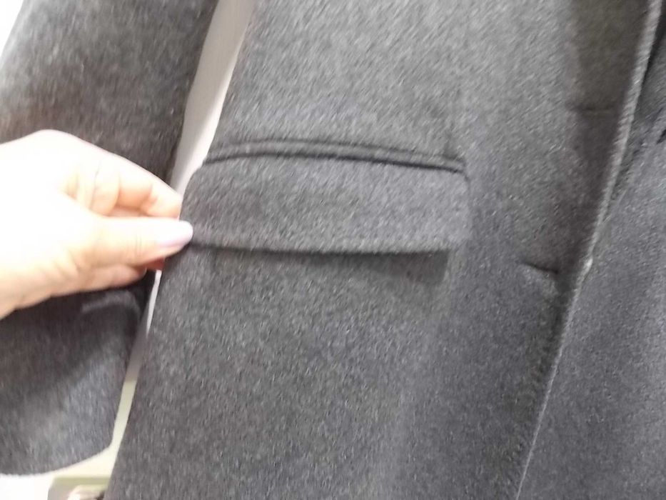palton Massimo Dutti mas 42 - 350 lei