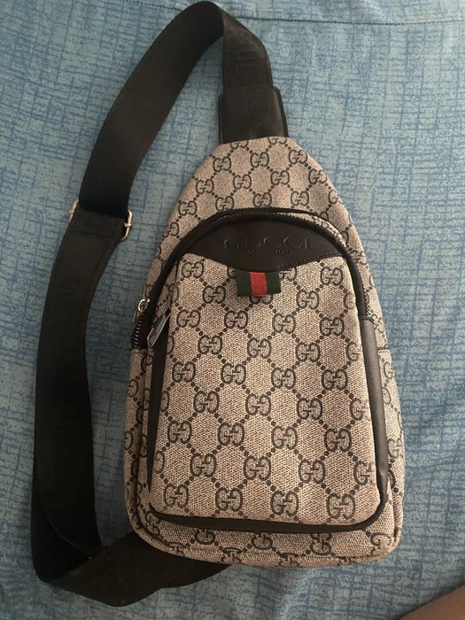 Borseta gucci 500 lei