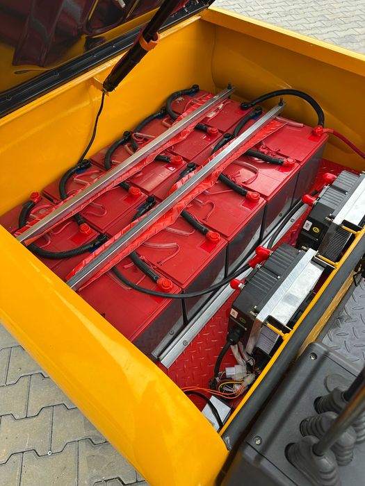Stivuitor Electric 3T • Ridicare 3m • NOU • In Stoc la Sibiu