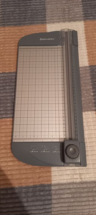 Қағаз кесетін құрал(резак роликовый)!!