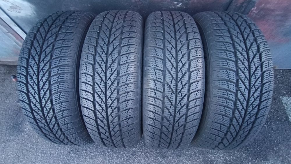 185/65/15 Vredestein