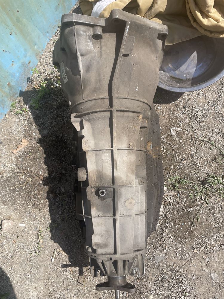 Продам коробку бмв