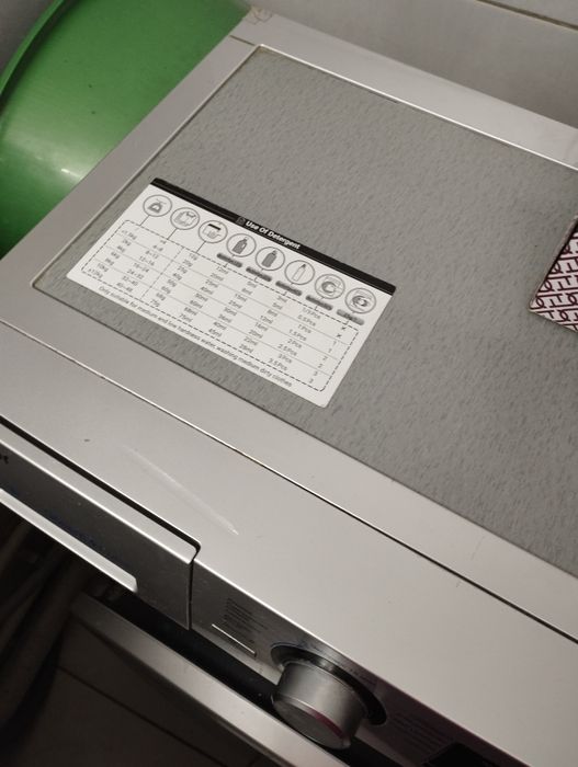 Продам стиральную машину