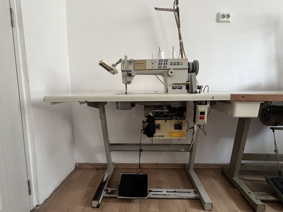 Masina liniara de cusut Brother profesionala