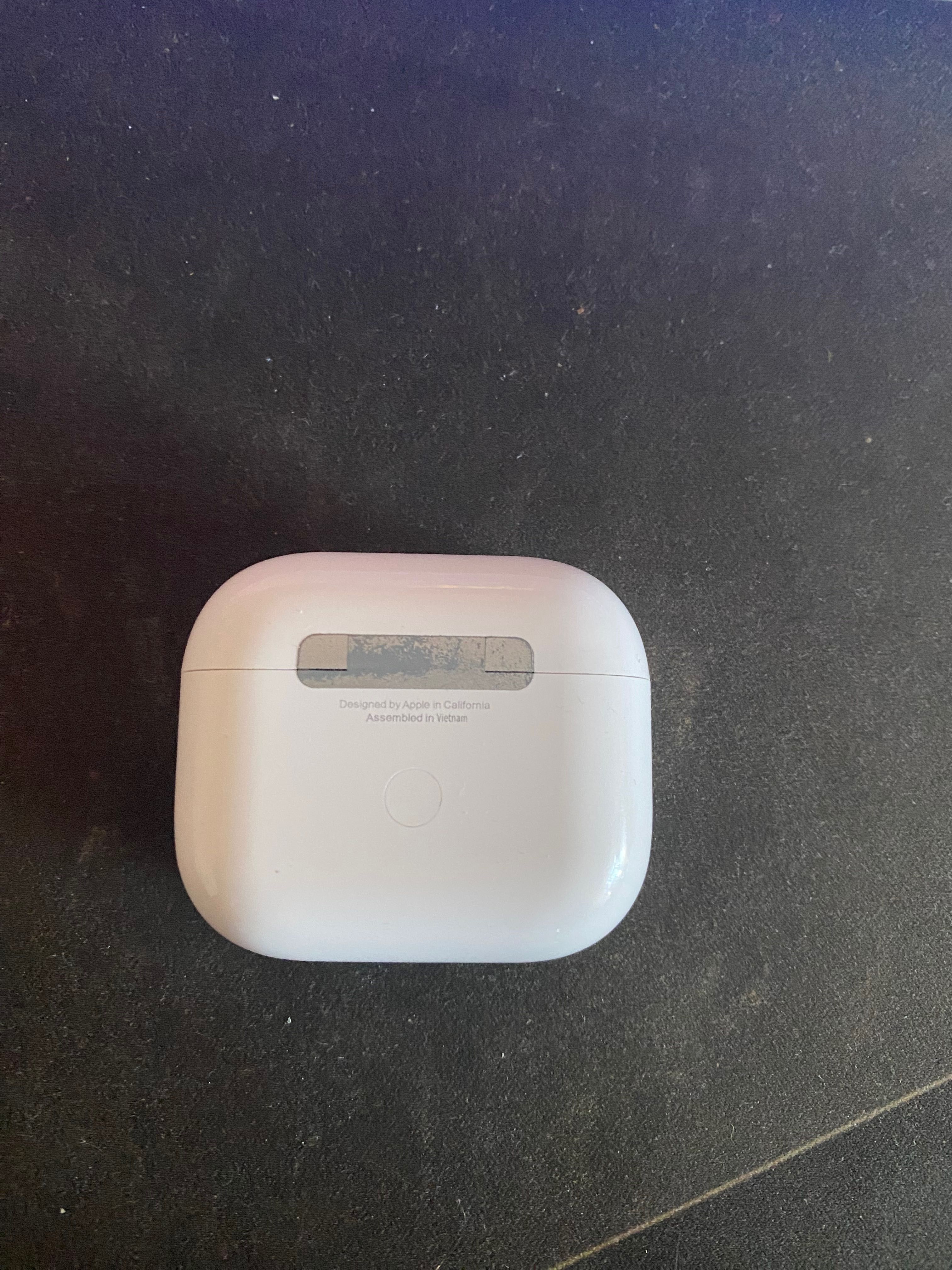 AirPods 3 с MagSafe