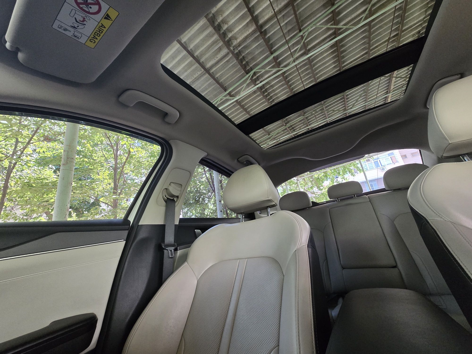 Продам Срочно Kia K5 FULL Позиция 2,5 Мотор
