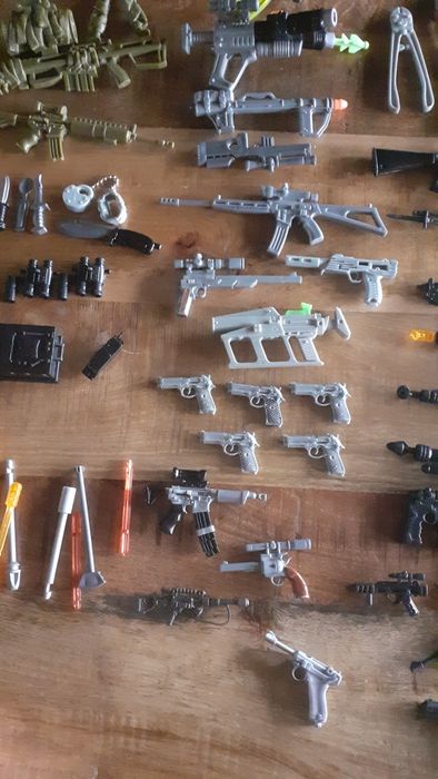 Arme miniatura plastic