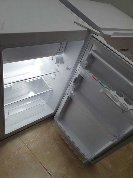 Vand Frigider Finlux GN89