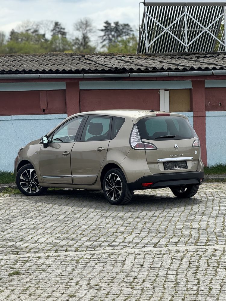Renault Scenic / Diesel / Bose Edition / 2014 / Led / Navi
