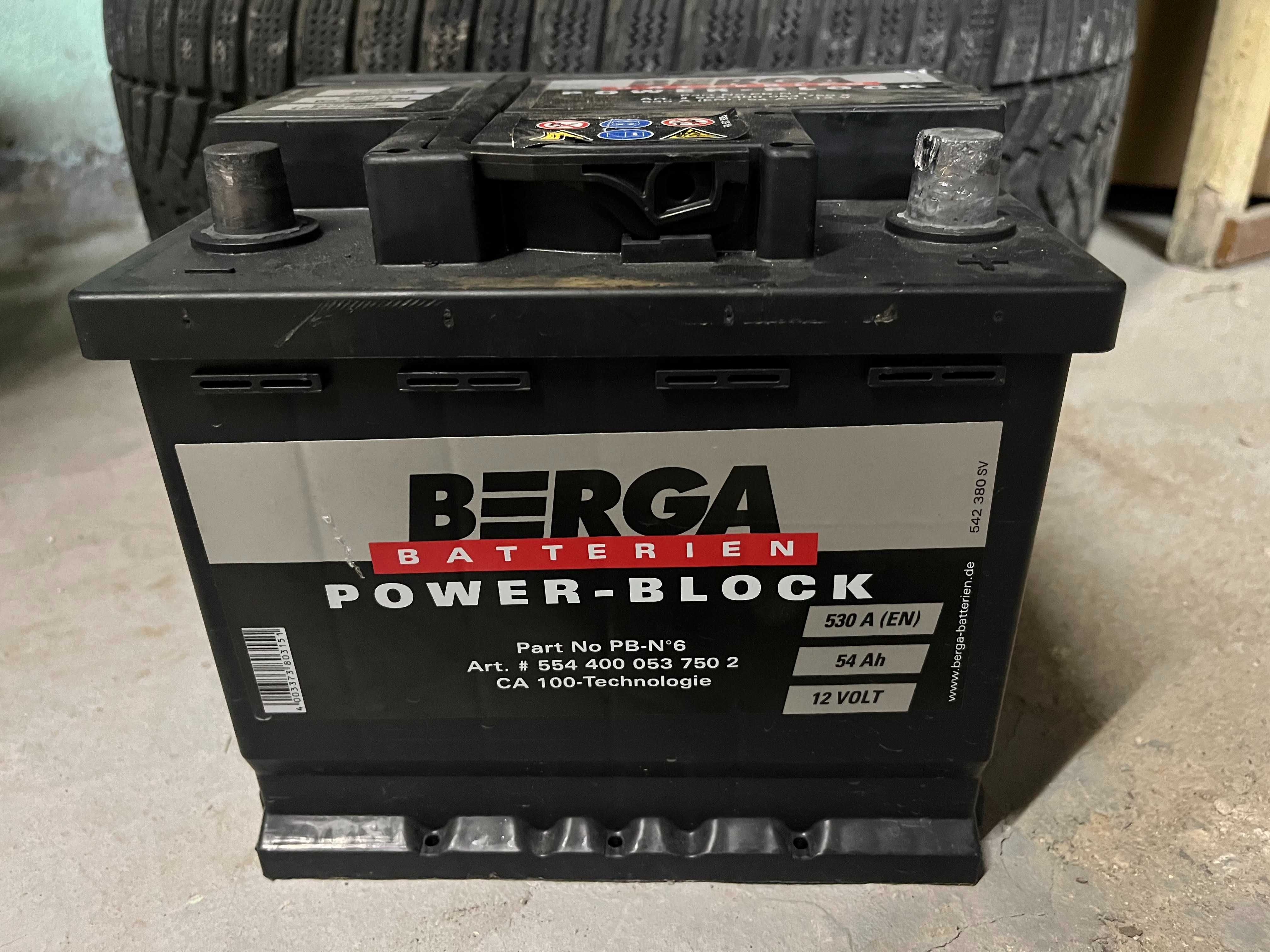 Акумулатор 54ah 12v перфектен
