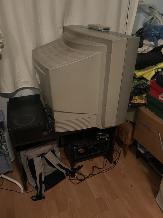 Телевизор Краун с кинескоп 68 см.