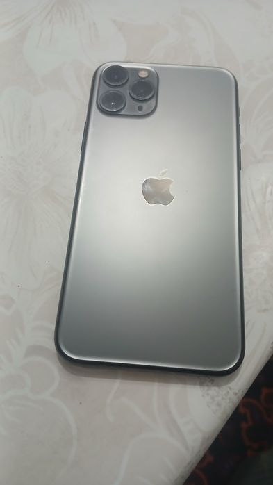 Iphone 11 Pro (srochno)