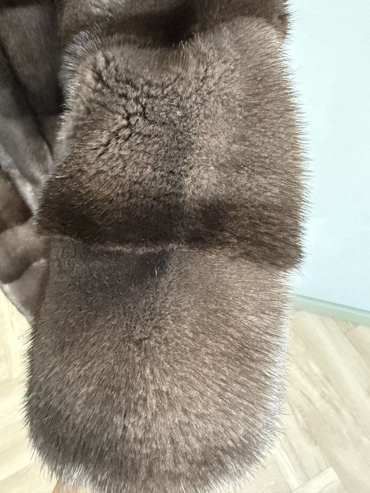 Продам шикарную норковую шубу