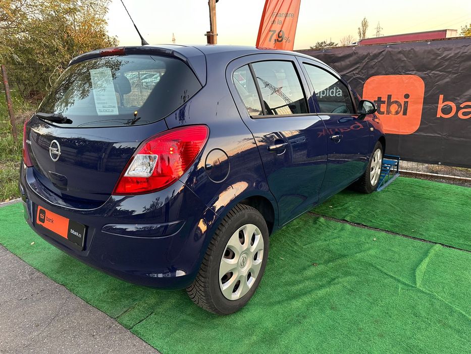 Opel Corsa D /euro5 / benzina + GPL/ 130 k