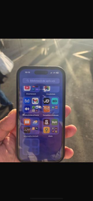 vand iphon 16 impecabil