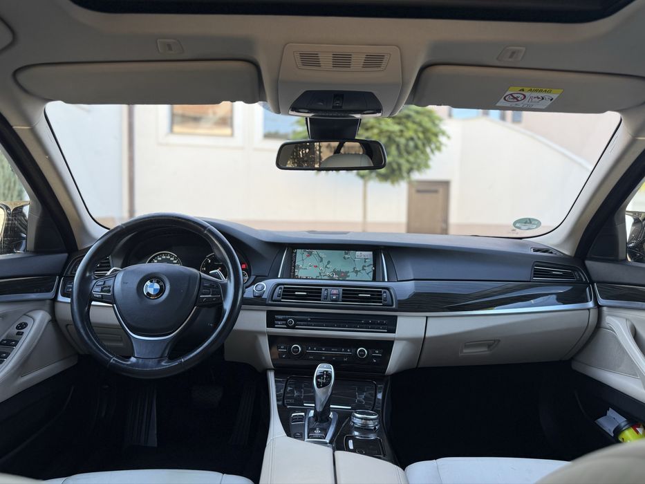 BMW Seria 5  2016 / F10 / 525D / Luxury / Trapa / Digital