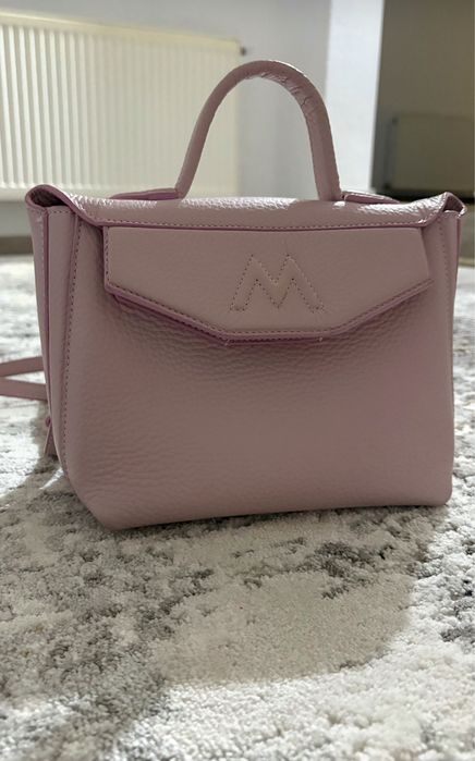 Vand Geantă Laura Maxim