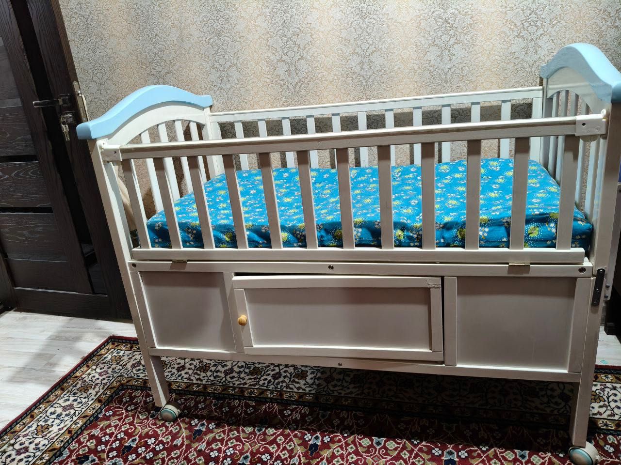 Продаю детскую кровать СРОЧНО
