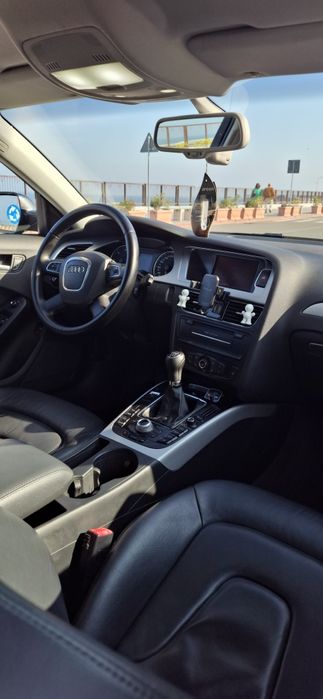 Audi a4 b8 2.0 diesel din 2011 euro 5 negociabil