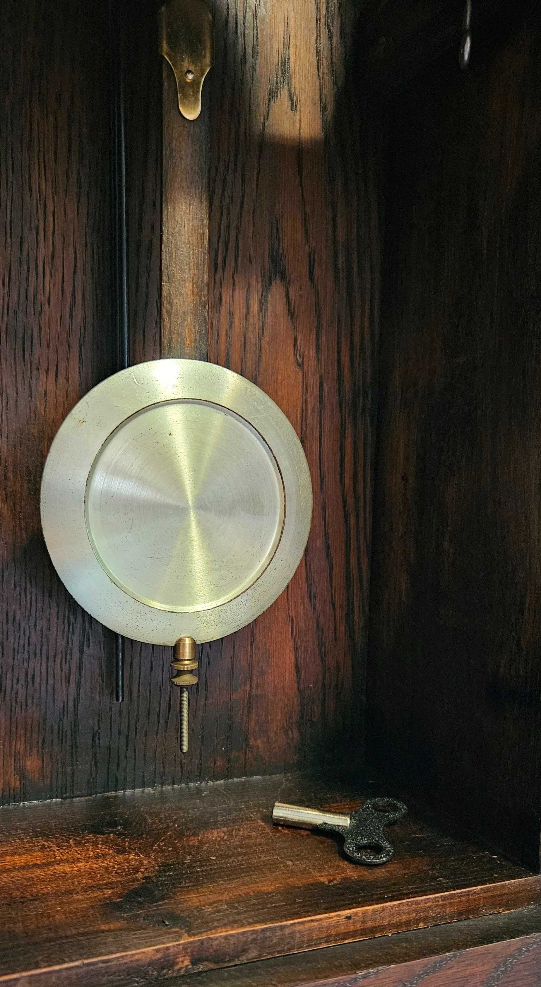 Ceas de perete cu pendula anii 40