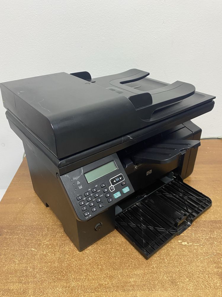 Multifunctionala HP M1212nf