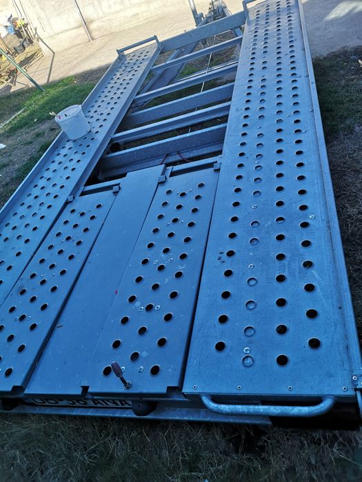 Vând platforma pongratz 2000kg, an 2017