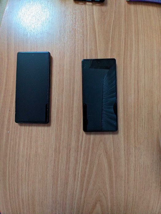 Продам два Pixel 6a.