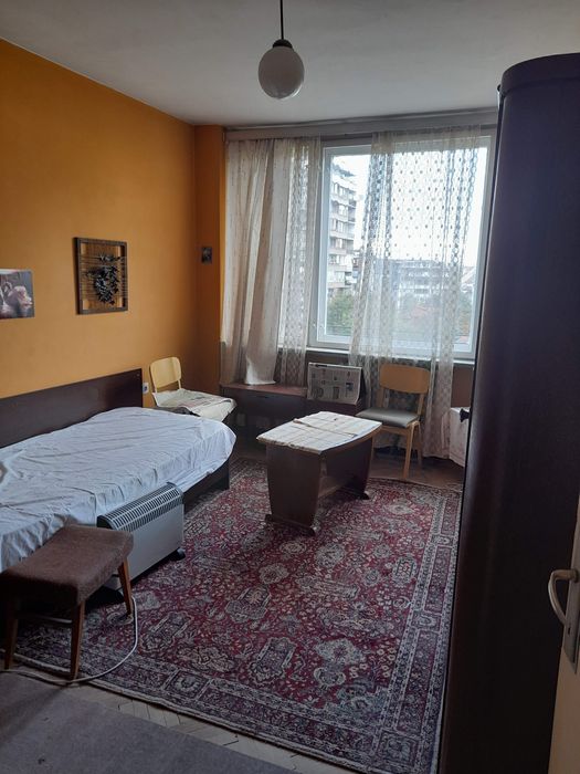 Продава се Тристаен апартамент в София, Стрелбище - 100 кв.м за 2550 €/кв.м - Снимка #2