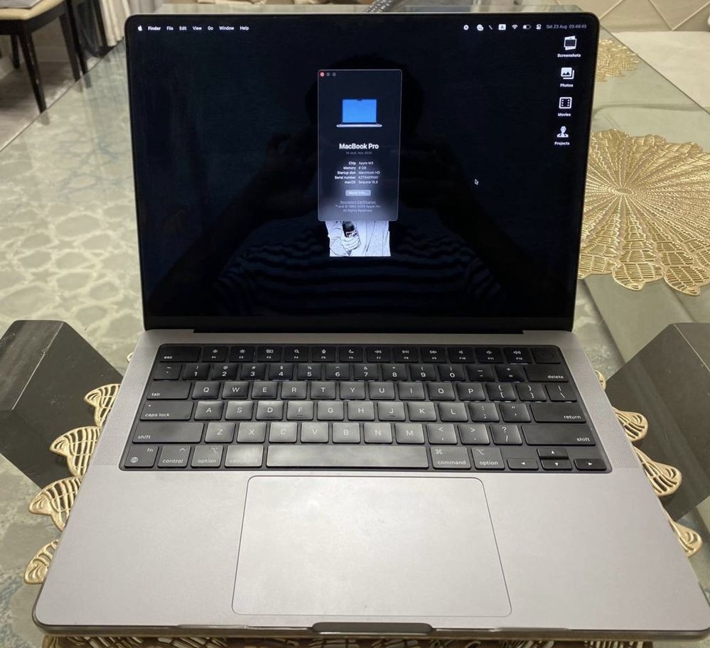 Macbook pro m5, 8/512