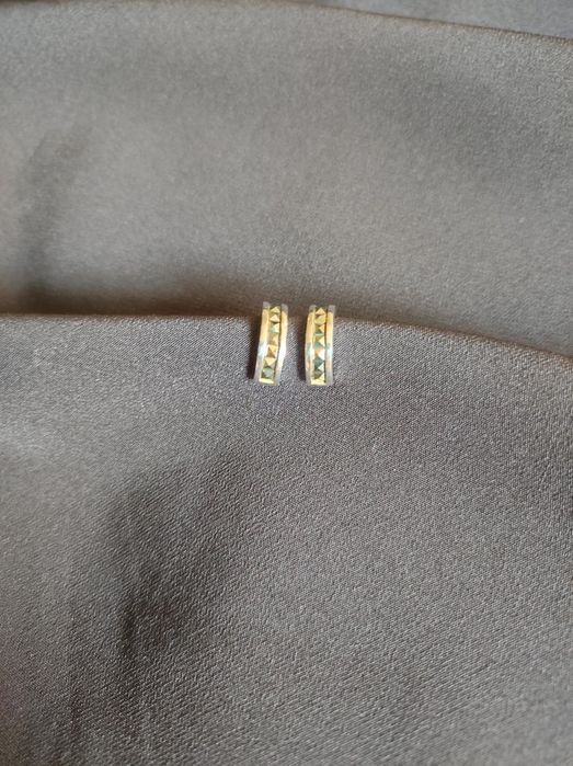 Сребърни обеци с камъни