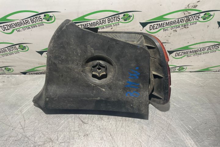Lampa/tripla stop pe aripa 29270102 BMW Seria 3 E46