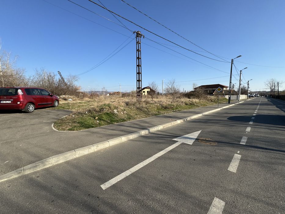 Vând / schimb teren zona banovita