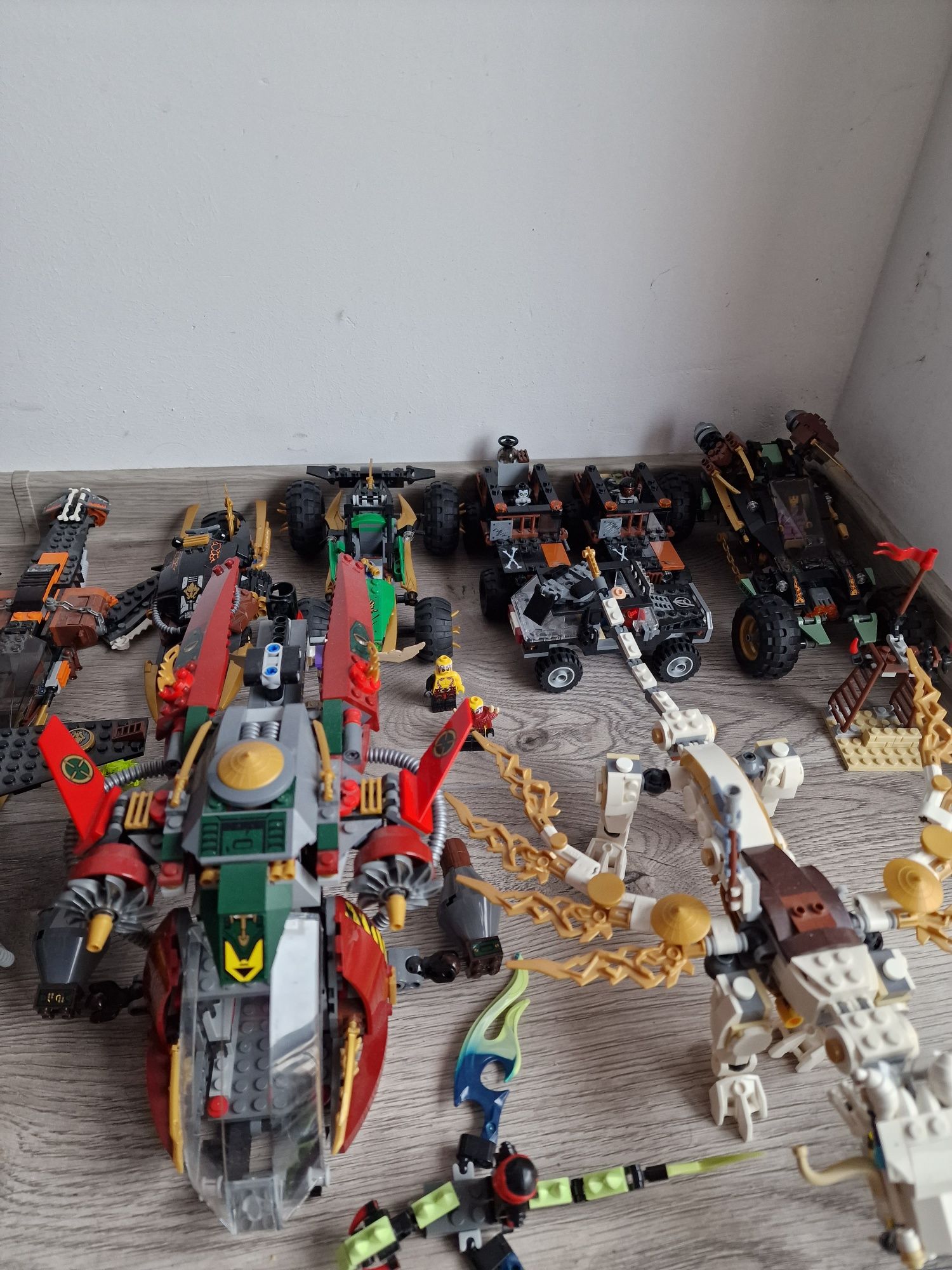 Lego Ninjago / Nexo Knights / Star Wars / Marvel / Monkie Kid