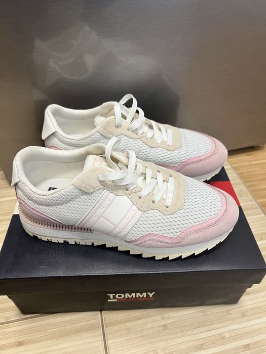 Adidasi Dama Tommy