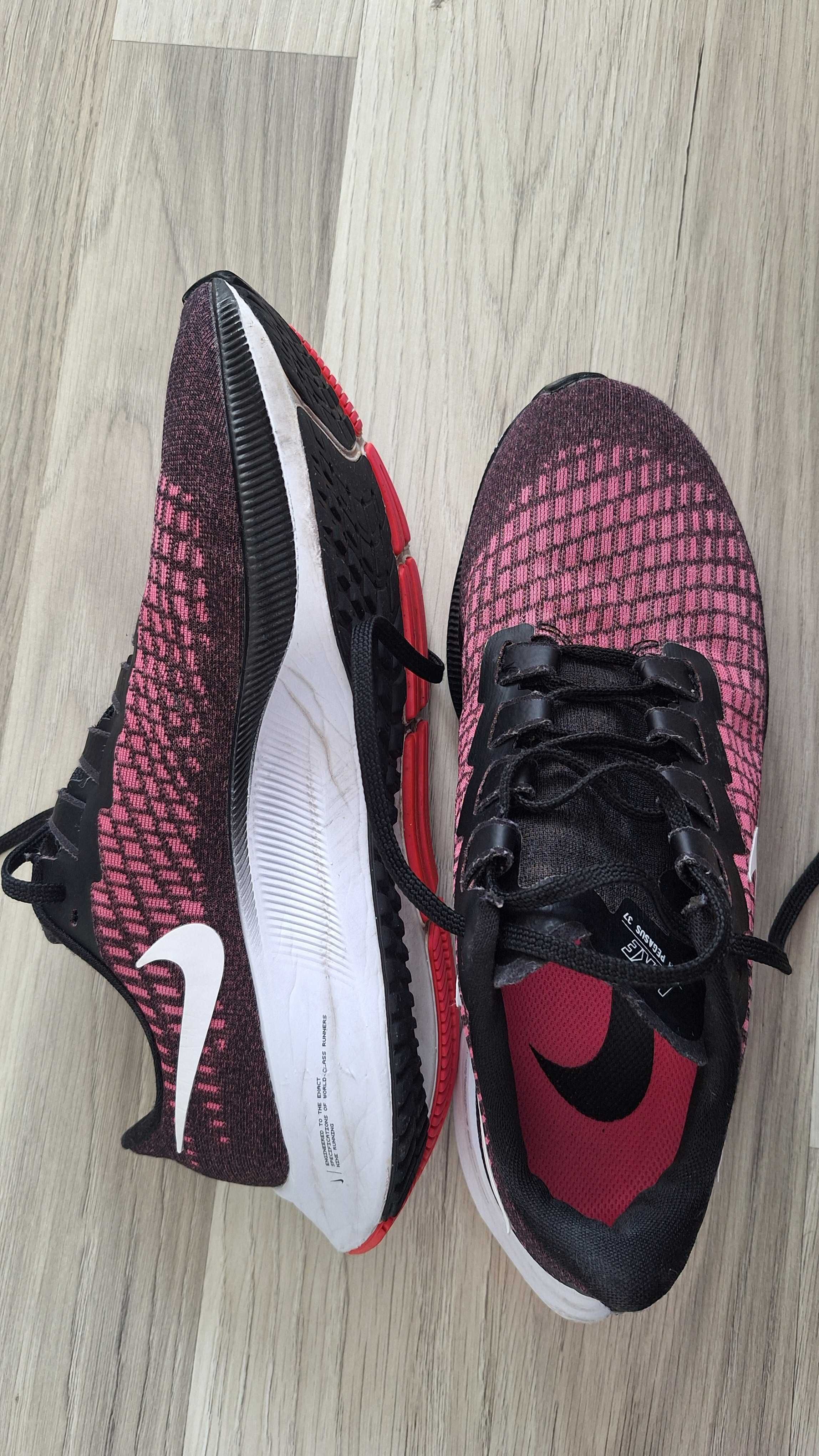 Маратонки Nike Air Zoom Pegasus 37