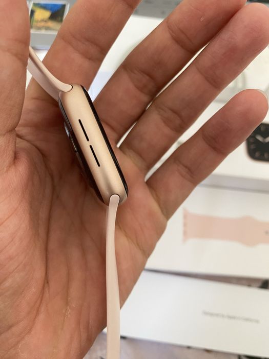 Apple Watch iWatch 5 full komplekt holati yangi ideal Zaryadkasi bilan