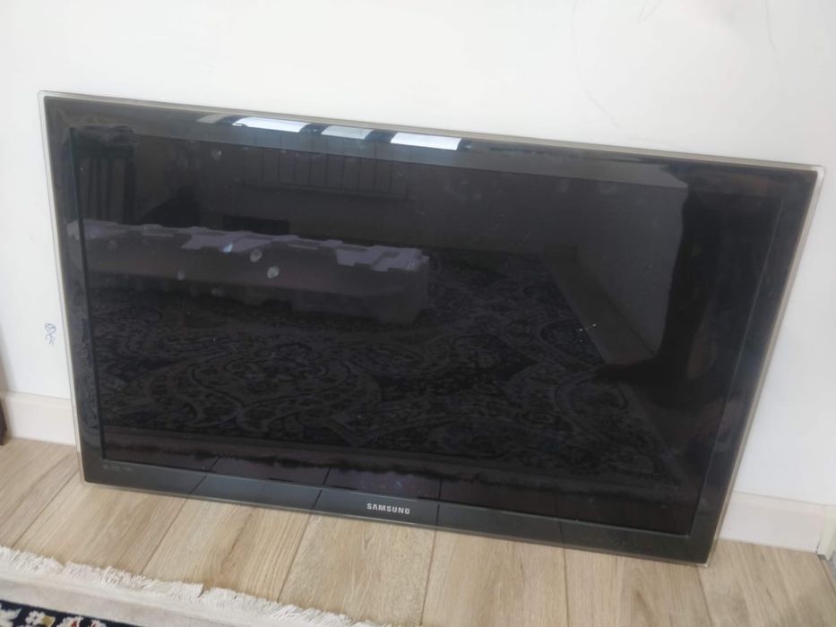 Продам телевизор марки  Samsung. Диоганаль 101 см