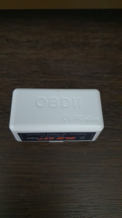 Interfata obd2 pentru stergerea erorilor si diagnosticarea MASINII