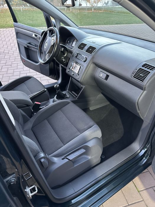 Touran 2.0 tdi 140 cp euro 5 recent adus