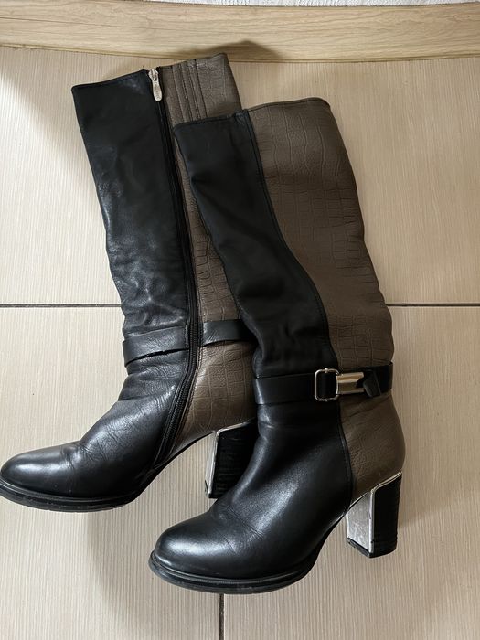 Продам зимние сапоги