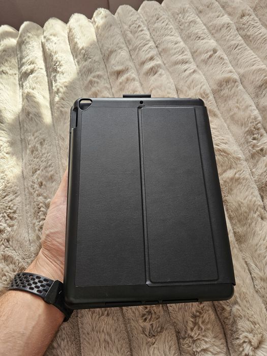 Husa cu tastatura ipad 7 8 si 9
