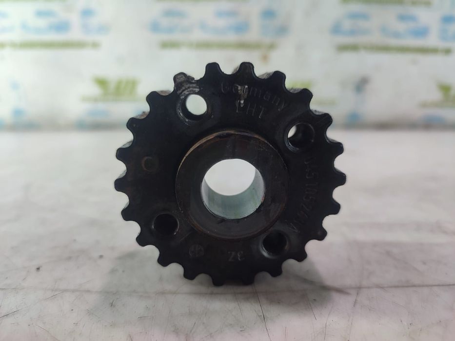 Pinion vibrochen 045105263A 2.0 tdi CBAB Volkswagen VW Tiguan 1 5N [2