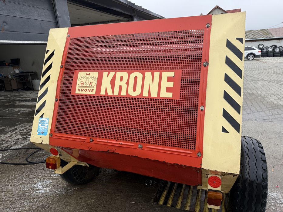 Balotiera krone kr 125 presa rotunda claas rollant