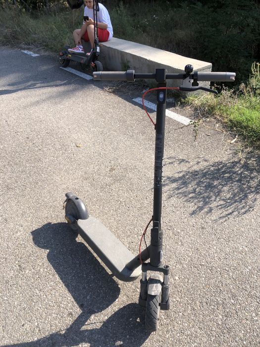 Vand trotineta xiaomi 5 urgent