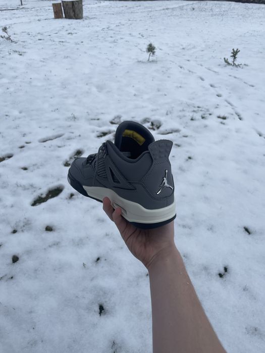 Jordan 4 cool grey