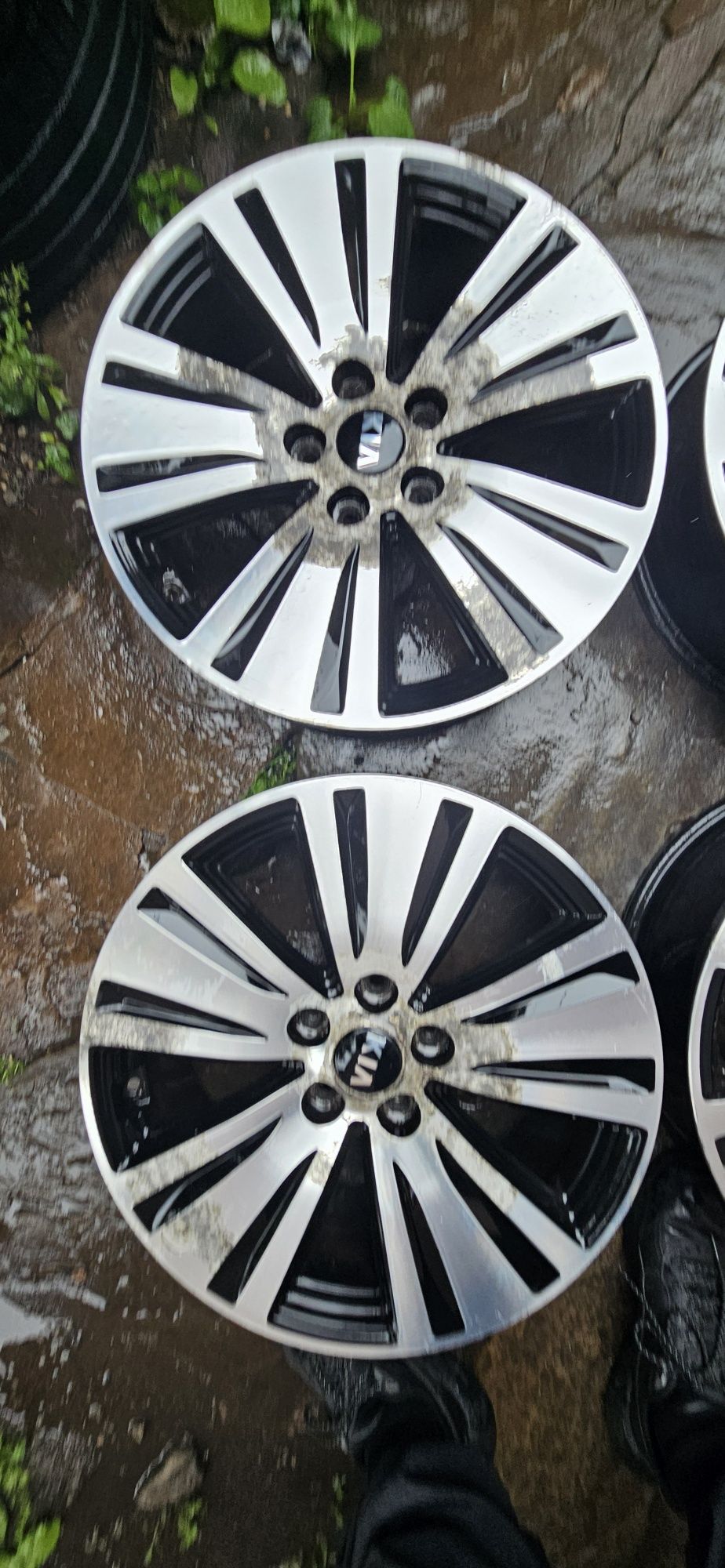 5/114.3/18 hyundai / kia алуминиеви джанти с гуми 560 лв.
